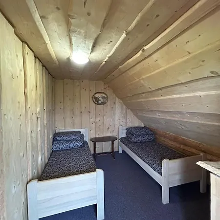 ярок на 10 осіб баня манга дрова входять у вартість також неподалік є чан